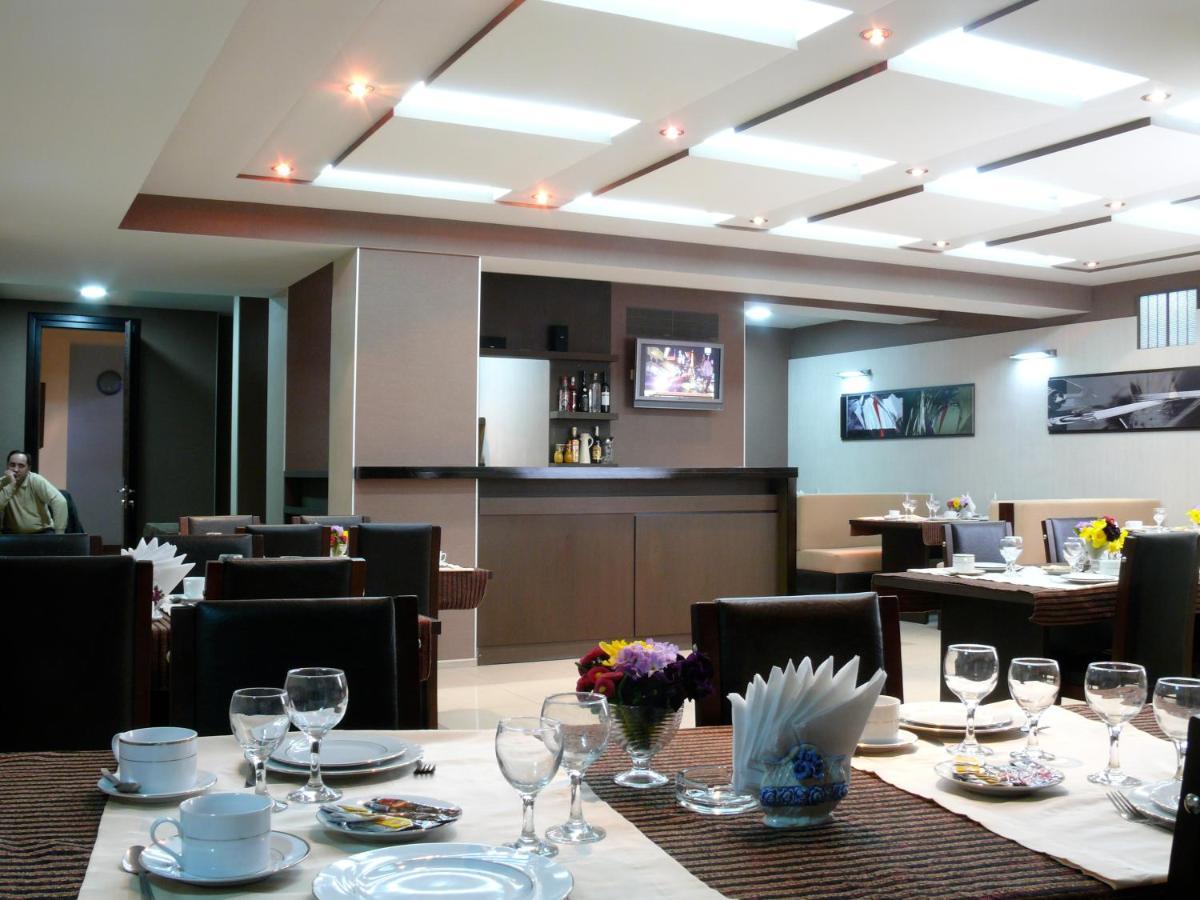 Iliani Hotel Tbilisi Eksteriør billede