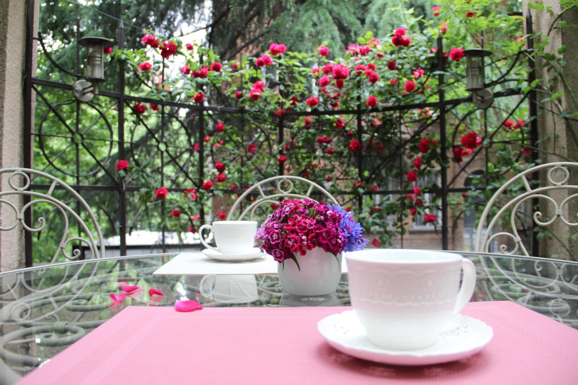 Iliani Hotel Tbilisi Eksteriør billede
