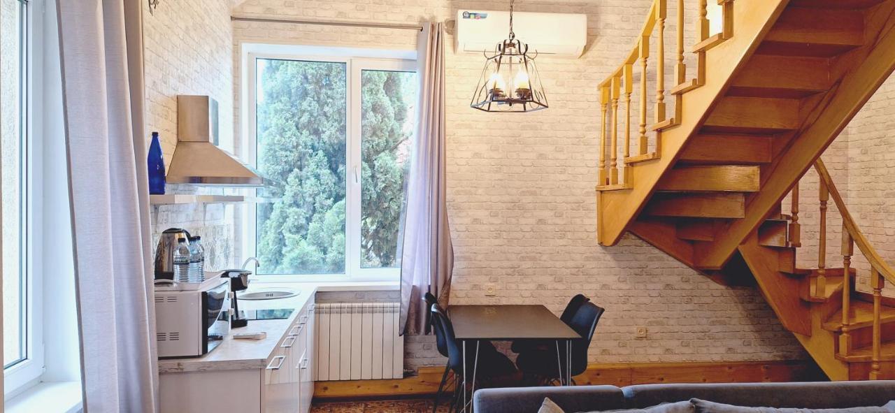 Iliani Hotel Tbilisi Eksteriør billede