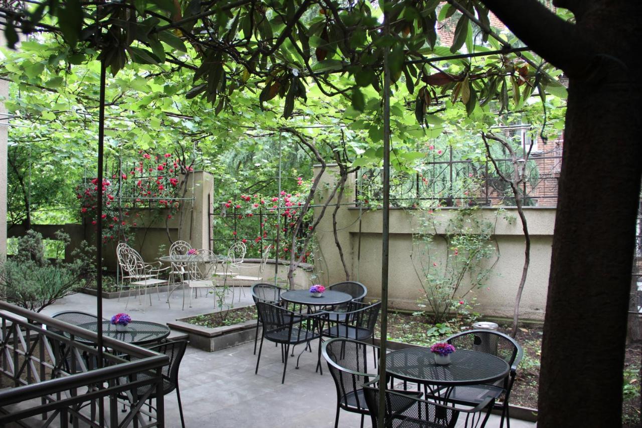 Iliani Hotel Tbilisi Eksteriør billede