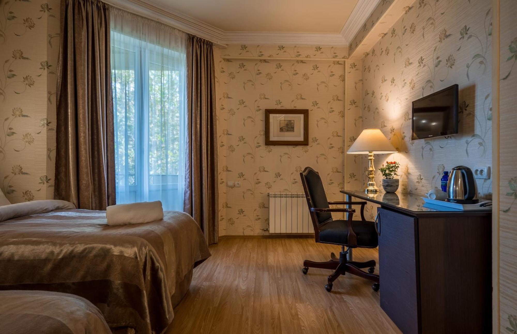 Iliani Hotel Tbilisi Eksteriør billede