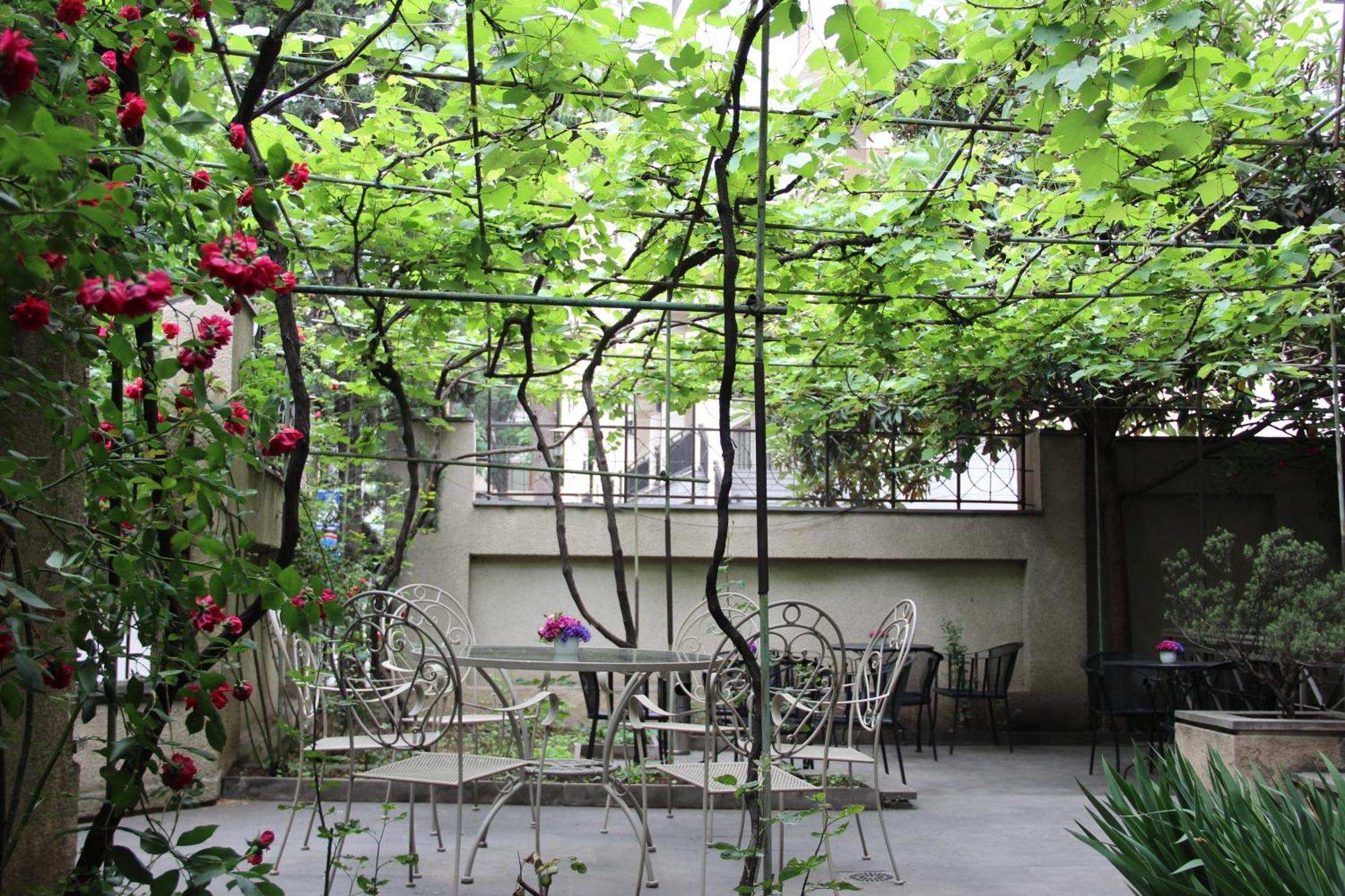 Iliani Hotel Tbilisi Eksteriør billede