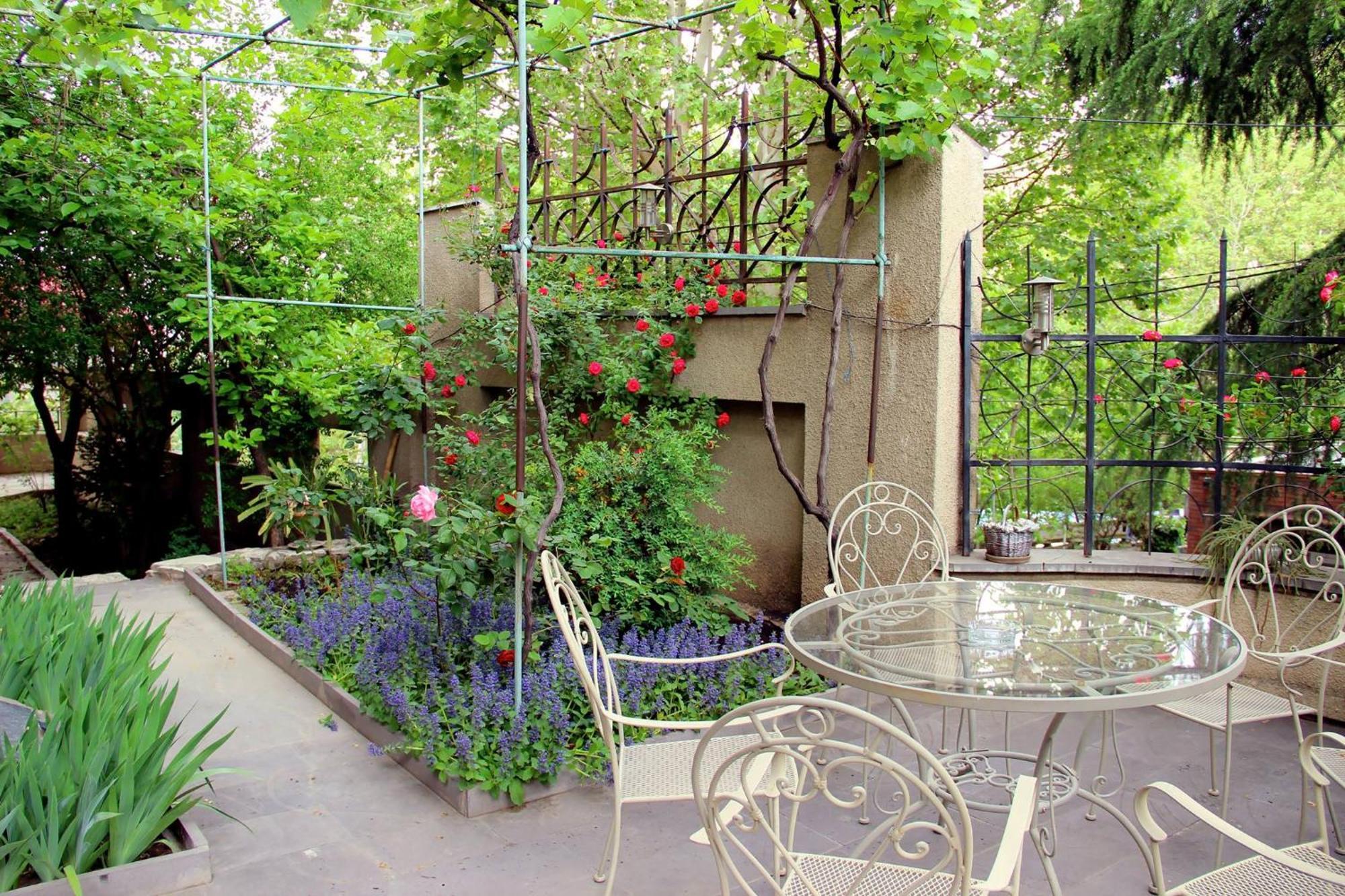 Iliani Hotel Tbilisi Eksteriør billede
