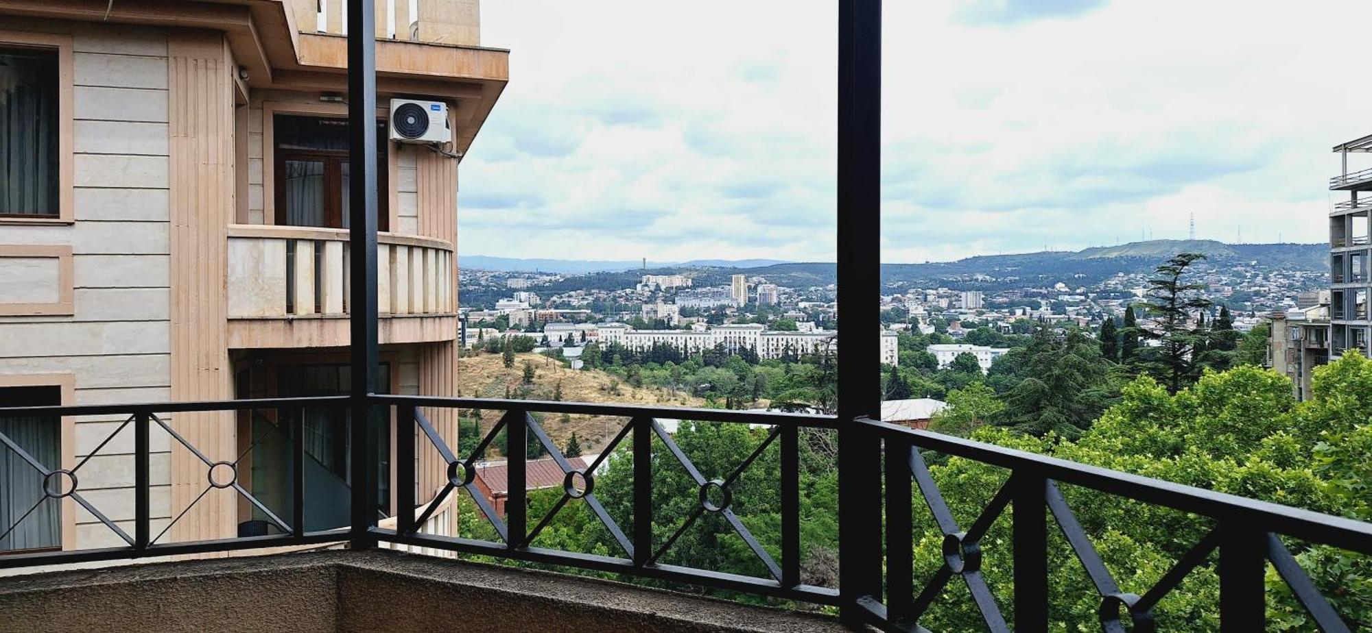 Iliani Hotel Tbilisi Eksteriør billede
